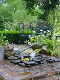 fountain-web